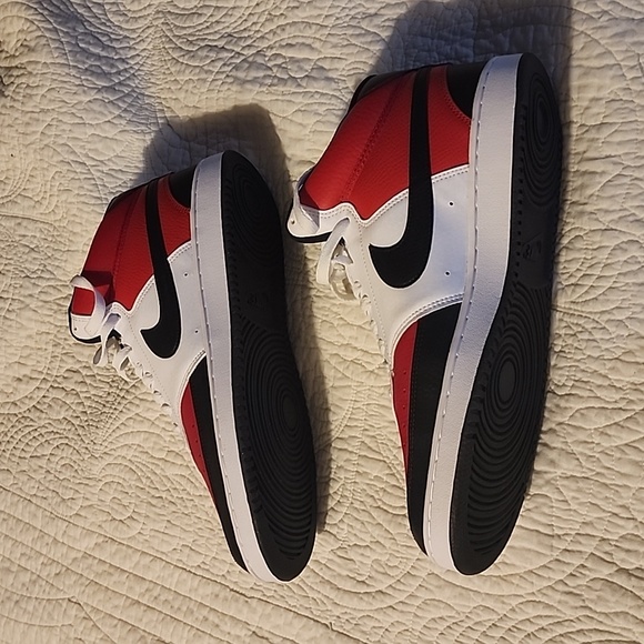 Nike - Courts high - size 11M - VNDS - Picture 5 of 5